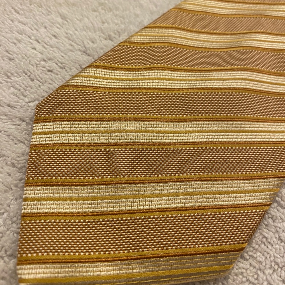 Brand New Stylish Top Quality Tie By KOLTE